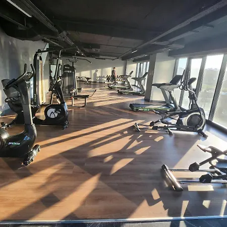 Brand & Luxurious Near- Mall Of 아파트 *