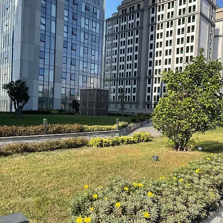 Brand & Luxurious Near- Mall Of
